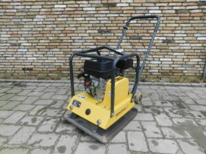 Baumax Rüttelplatte klein